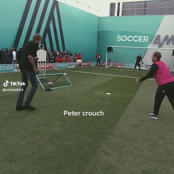 Peter Crouch: Liverpool Football Highlights and Edits