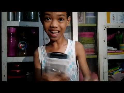 Unboxing mini mic my first time unboxing!!!🎄☺️#mikeitviral