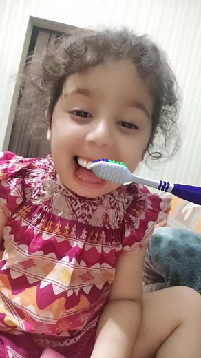Child's Fun Toothbrushing Tips at Home