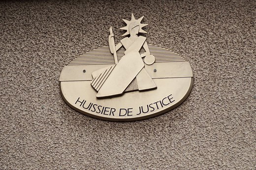 Frais d'huissier de justice : prix et tarifs