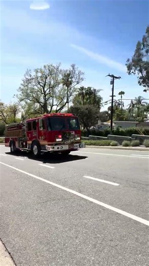 LACO E244 RESPONDING WITH HEAVY AIRHORN TO A MOUNTAIN RESCUE