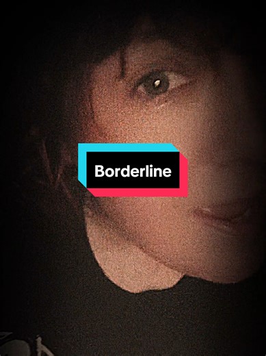 #random bedtime jam session. #goodnight #freakshowmafia🥀 #jam #sing