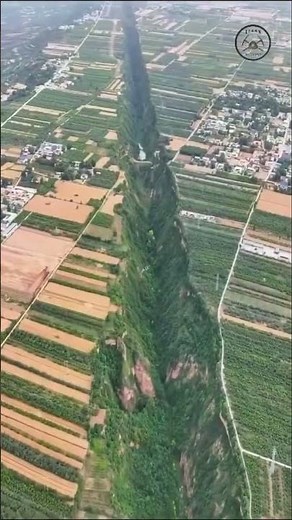 Mid-Atlantic Ridge | divergent plate boundary | geology #geologist #foryou #geologyfacts
