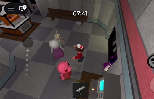 Mastering Piggy with 100 Players in Roblox