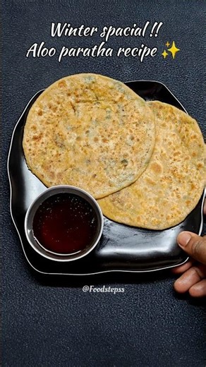 Crispy Aloo Paratha Recipe | Winter Special Stuffed Aloo Paratha | Foodsteps #shorts #alooparatha