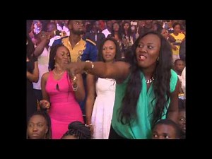 Sarkodie performs Adonai (rmx) with Castro at Ghana Meets Naija 2014