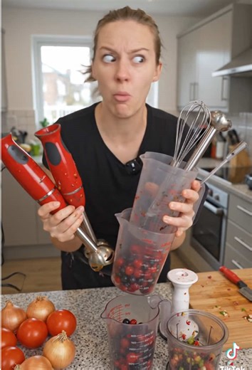 Kitchen game changer in bold red 🔴✨ Blend, whisk and puree with ease — this 3-in-1 hand immersion blender makes every recipe smoother, faster and more fun. Compact power for soups, sauces, smoothies and more. #ImmersionBlender #KitchenGadgets #MealPrepMadeEasy #CookingInspiration #RedKitchen
