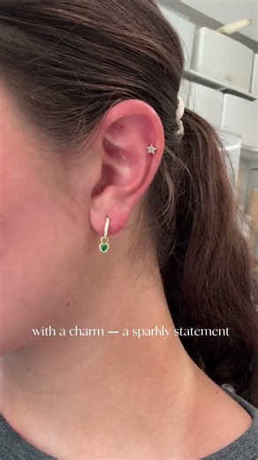 2 Ways to Wear These Heart Huggies 💚✨ With or Without the Charm