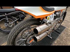 Close-up of XS650 Flat Tracker in the Castle Rock Raceway Pits