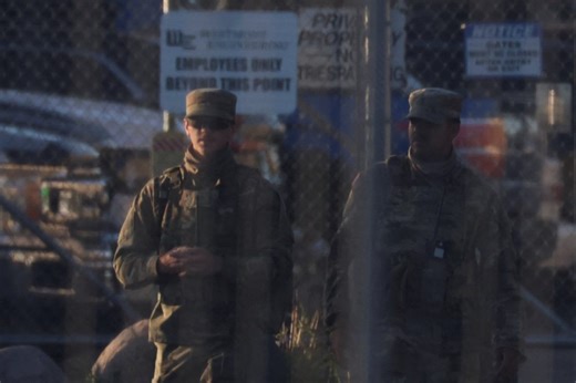 ICE escalates aggressive raids in Chicago as Trump moves to deploy National Guard