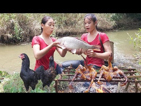 Life in jungle, Catch chicken for jungle food, Chicken spicy roasted for lunch, Big fish curry tasty