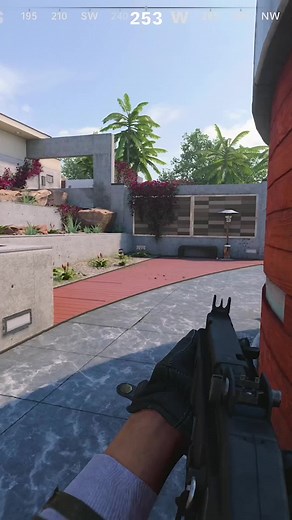 Intense Prop Hunt Gameplay with Perfect Hiding Spots