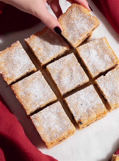 Delicious Paradise Slice Recipe for Bakers