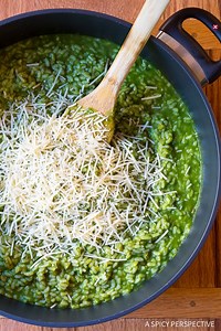 Green Risotto Recipe (Video) - A Spicy Perspective