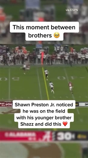 19K views · 51 reactions | Never forget this moment between the Preston brothers 凉 | Wisconsin Badgers on 247Sports | Facebook