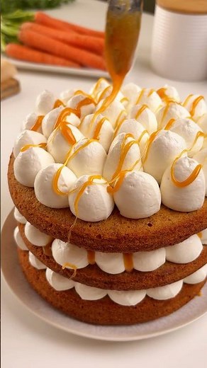 Easy Carrot Cake Recipe (Super Moist & Fluffy)