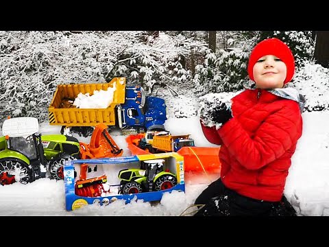 Pretend Playing with Big Toy Trucks in the Snow | Toy Cars for Kids | Jack Jack Plays