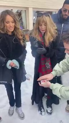 12K views · 168 reactions | TOUR DE MAGIE AU CAST DE ALIBI.COM 2 #FAH2023 | Maxime Tabart | Facebook