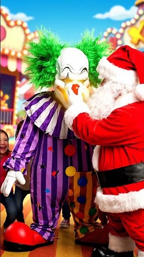 🤡 Clown Learns To Smile 🎅 Spook To Santa Story #Halloween #SantaDance