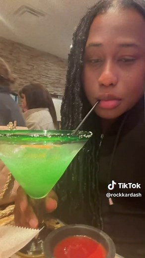 When YOU Have NO Friends‼️ #dating , #viral , #foryoupage , #fyp , #solo