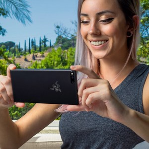 The Razer Phone 120Hz display explained
