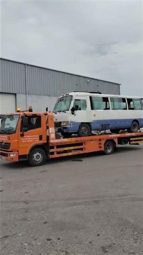 towing service #dammam #driver #trucking #loading #towing