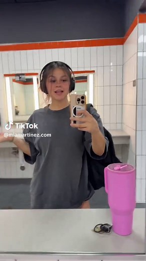 mia? (@miamartinez.com)’s videos with original sound - ︎ ︎