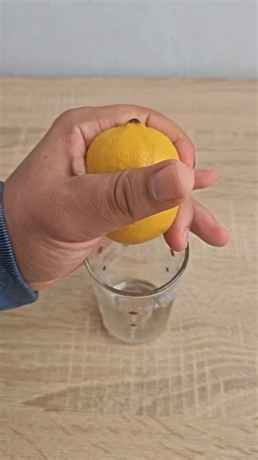 Guaranteed Trick 😀#diy #shorts #short #feed #cuttingskills #howto #trend #viral