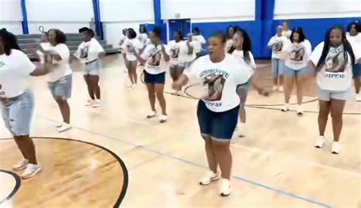 Check out this line dance: Clock That Tea Instructional: https://youtu.be/Hcc6KuAFK_A?si=Y_oJyfZ5wPs1vE5e | Line Dancing with Terressa
