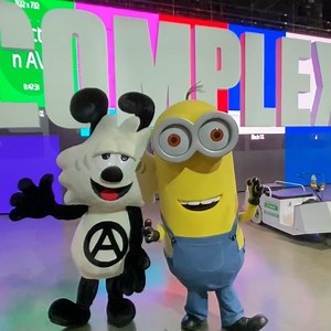 Reunions can be Complex. Meet Kevin and Vick this weekend at #ComplexCon | Minions