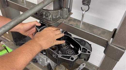 135K views · 2.6K reactions | 1985 Honda ATC 250r engine rebuild. #honda #honda250r #hondaatc #honda3wheeler #enginerebuild #2stroke #atvrepair #rockspowersports | Rock's Powersports | Facebook