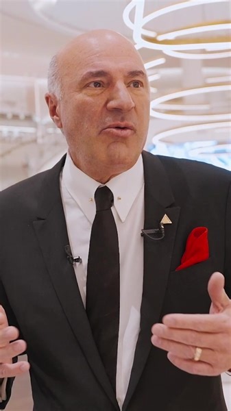 I'm at a WATCH WONDERLAND! This store is incredible, featuring the world's most prestigious watch brands, iconic timepieces, and rare collector's items. Watch The Full Video👇 https://youtu.be/HDFac29J6ao?si=j2mNxrVGEFZbAdp0 | Kevin O'Leary