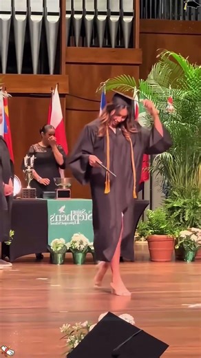 Our class had an amazing graduation runway walk!😎😎#GraduationRunway #WalkingToTheFuture