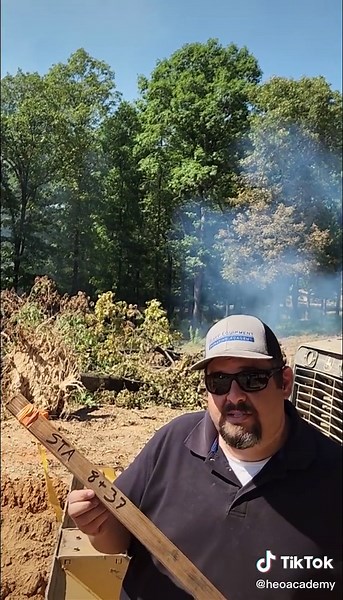 Cómo leer marcadores de estaciones en construcción