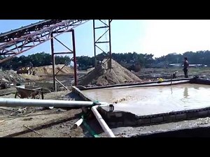 Sand washing and sludge dewatering machine