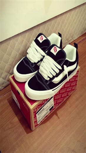 Vans Fashion Evolution: A Timeless Legacy