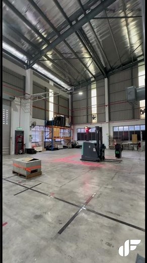 Zamma AMR - Pallet Handling Solution