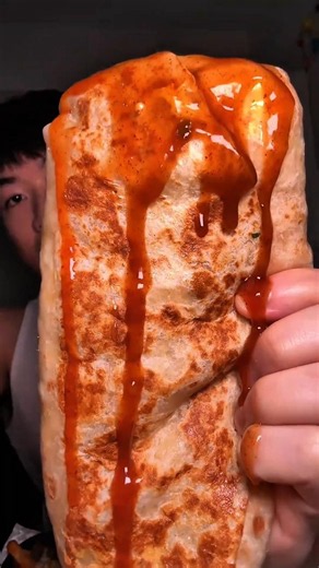 Taco Bell Mukbang 🌮 These Burritos Are Bigger Than My Face 😭🧀🔥#FastFoodMukbang #ASMRFood #EatingShow
