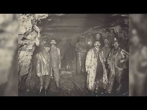 Toronto's PATH: the world's largest underground shopping complex