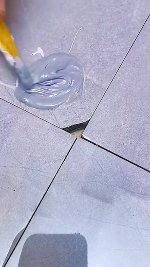 How to Repair Cracked Tiles with Easy Steps
