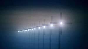 𝘊𝘳𝘰𝘴𝘴𝘦𝘴 is a laser, light and sound installation. The work that the new media artist collective media.tribe will premiere in our country at MIRA consists of sixteen cross-shaped devices that generate laser lines in four directions, giving rise to constantly changing volumes, and projected fields of red light, which fill and empty the space in a hypnotic way. Program & Tickets at mirafestival.com __________ 𝘊𝘳𝘰𝘴𝘴𝘦𝘴 és una instal·lació de làser, llum i so. L’obra que el col·lectiu de