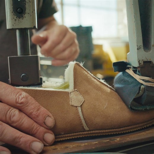 Handcrafted sheepskin slippers. Discover the Draper difference. Sustainably produced using all natural materials. Made to last! | Draper of Glastonbury
