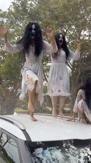 Ghost Falls Off a Car Roof – Creepy but Funny Moment 😱👻 #couple #short