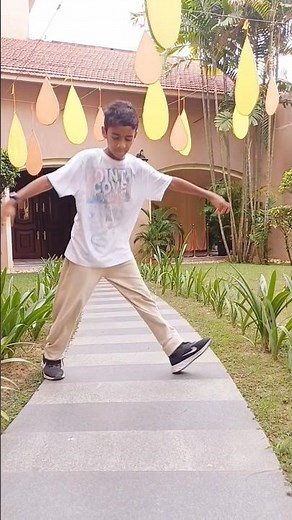 Astronomia Shuffle Dance Tutorial🕺