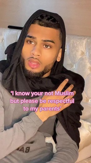 This gonna some of you girls. At least he switched his handshake😭#fyp #xyzcba #xyzbca #muslim
