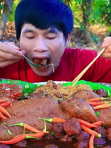 SUPER SPICY Braised Duck Noodle Soup 🔥 ASMR Mukbang | Fresh Chilies Challenge!#Mukbang