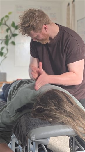 I N S T A N T ~ R E L I E F #asmr #cracks #spinalmanipulation #adjustment #adjusted | Sam Rawson