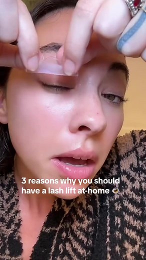 Who needs extensions when you have our Lashlift Kit? 🌟 Transform your natural lashes into a masterpiece. It's not just a lift; it's a confidence boost! 💗 👁️ #DiabloCosmetics #DiabloLashLift @gigigrombacher | Diablo Cosmetics