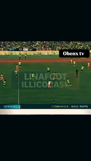 🔙 Souvenirs d’une autre époque de la Linafoot… ⚽🇨🇩💪🏽 C’était le bon vieux temps, quand la Linafoot faisait vraiment vibrer les stades ! 💥 Souvenez-vous de cette affiche 🔥 : FC Renaissance vs AS V.Club. Un match électrique, une ambiance de folie, et une victoire arrachée dans les dernières minutes par Etekiama, aujourd’hui joueur du... FC Renaissance du Congo ! 😮⚽ Mais aujourd’hui, le constat est triste 😔 — le championnat national n’attire plus les foules comme avant. Les intérêts person