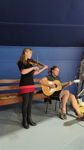 Everlong by the Foo Fighters Live Violin and Guitar Cover